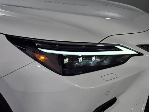 New 2026 Lexus NX 450h+ AWD w/ Luxury Package image 5