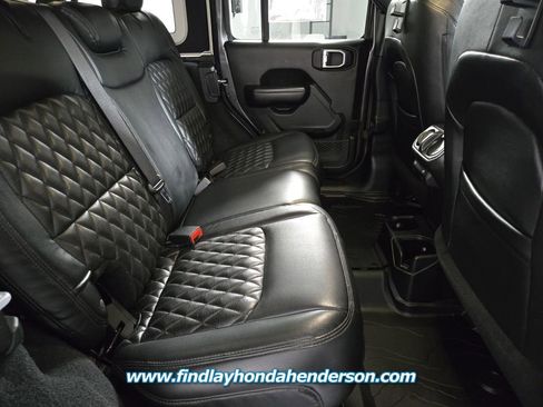 Used 2019 Jeep Wrangler Unlimited Sport S AWD/4WD image 16