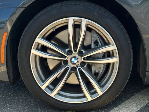 Used 2019 BMW 750i xDrive w/ Executive Package AWD/4WD image 31