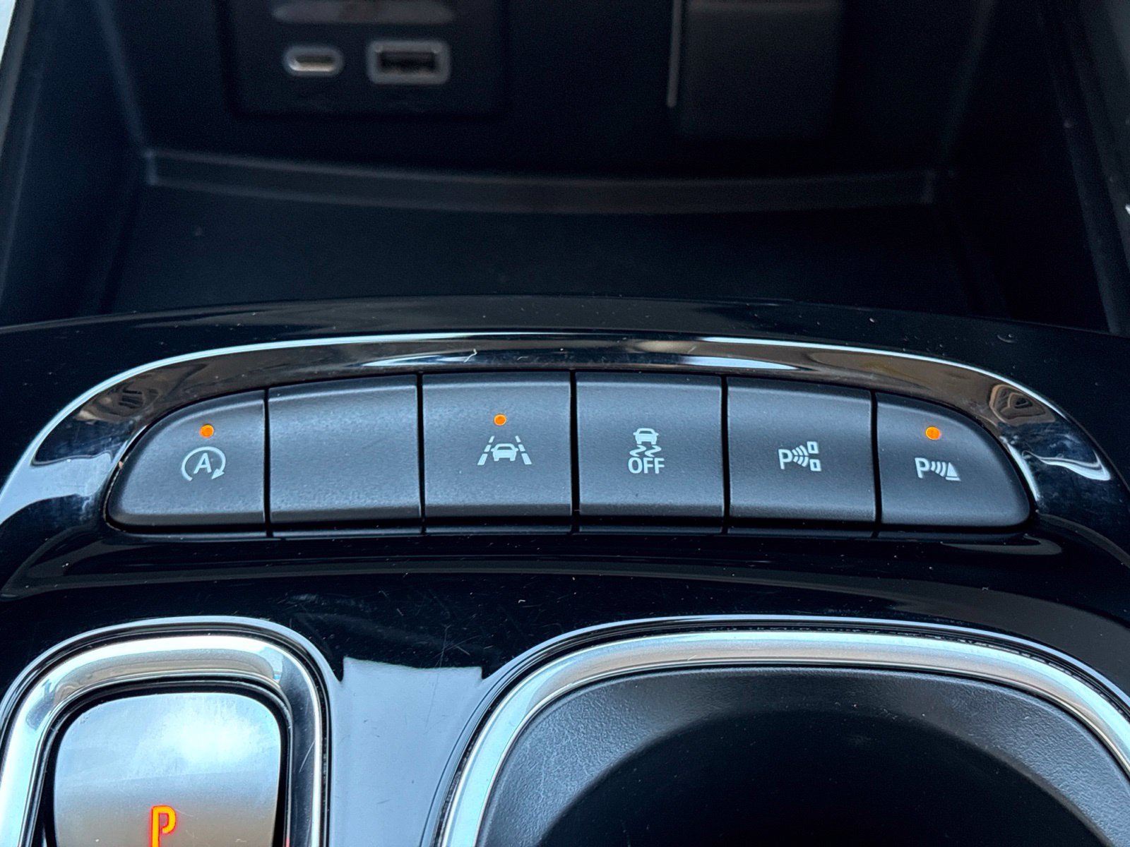 Used 2023 Buick Envision Avenir FWD image 31