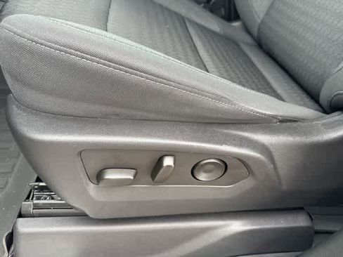 Used 2022 GMC Sierra 1500 Elevation image 15