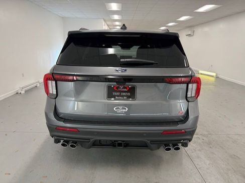 New 2026 Ford Explorer ST image 7