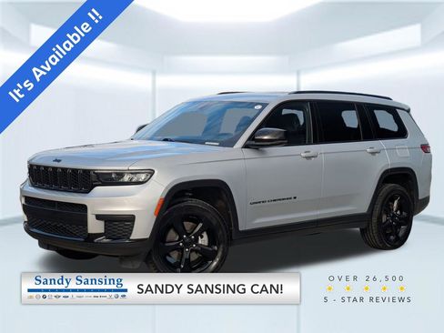 Used 2023 Jeep Grand Cherokee L Laredo image 1