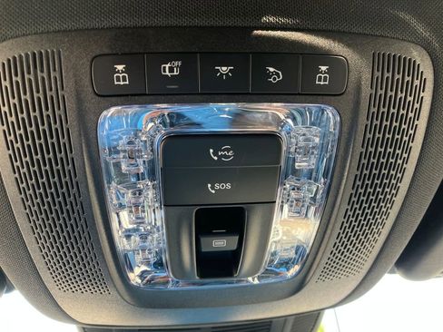 Used 2025 Mercedes-Benz GLE 350 4MATIC image 27