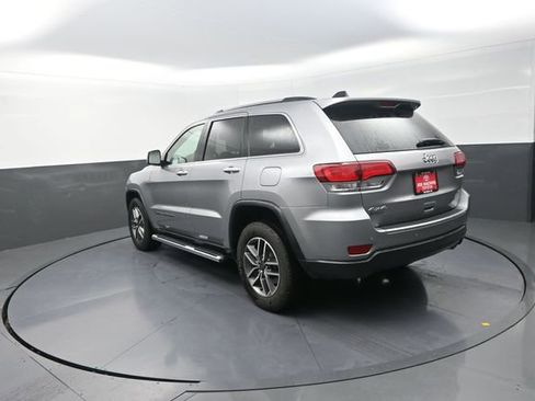 Used 2020 Jeep Grand Cherokee Limited w/ Luxury Group II AWD/4WD image 15