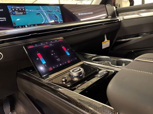 New 2026 Cadillac Escalade V w/ LPO, Floor Liner Package AWD/4WD image 18