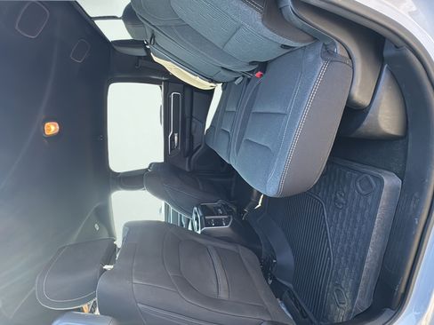 Used 2023 RAM 1500 Big Horn AWD/4WD image 14