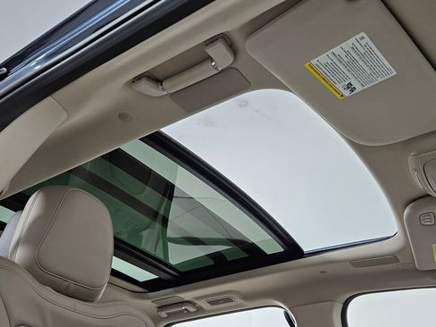 Used 2022 Lincoln Navigator Reserve image 18