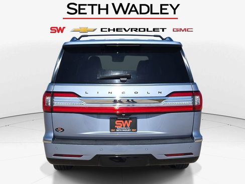 Used 2021 Lincoln Navigator Black Label w/ Cargo Convenience Package AWD/4WD image 6