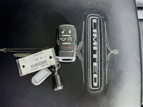 Used 2022 RAM 2500 Limited image 35