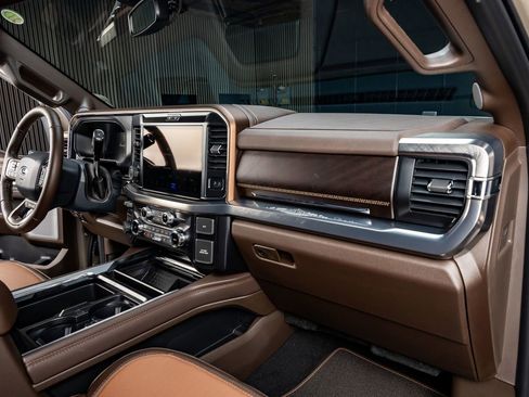 Used 2026 Ford F450 King Ranch w/ Chrome Package image 17