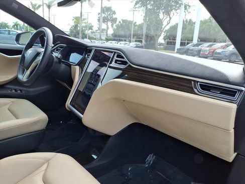 Used 2015 Tesla Model S P85D image 24