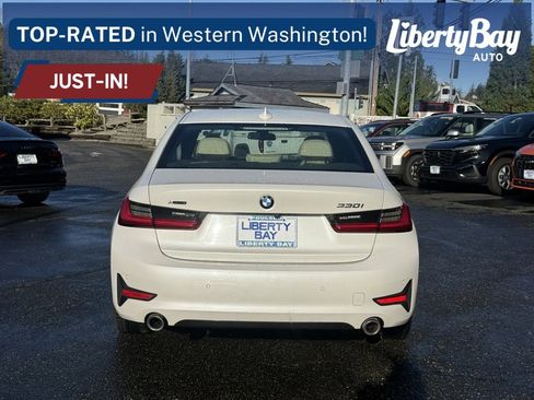 Used 2021 BMW 330i xDrive Sedan image 6