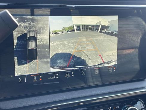 Certified 2024 GMC Sierra 2500 AT4 w/ AT4 Premium Plus Package image 4