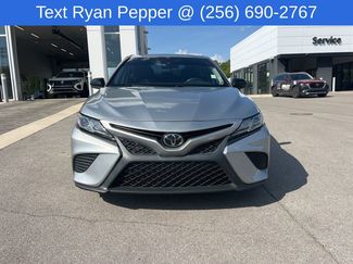 Used 2020 Toyota Camry SE FWD video 2