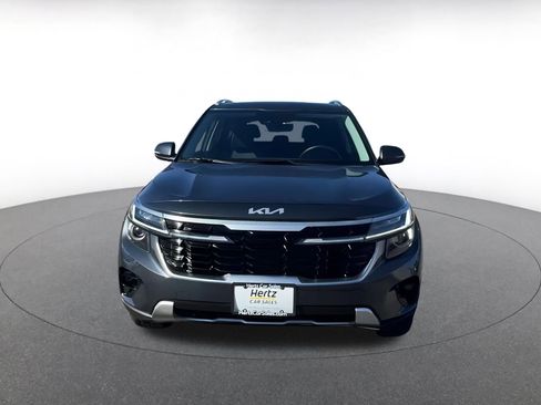 Used 2025 Kia Seltos S image 4