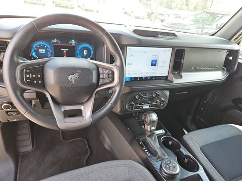 Used 2025 Ford Bronco Big Bend AWD/4WD image 16