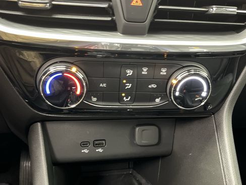 Used 2026 Buick Encore GX Sport Touring w/ Advanced Technology Package AWD/4WD image 18