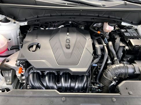 Certified 2025 Hyundai Tucson SE image 30