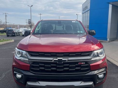 Used 2021 Chevrolet Colorado Z71 image 2