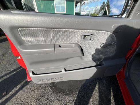 Used 1999 Nissan Frontier XE image 8