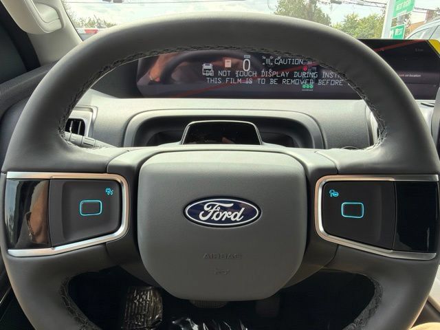 New 2027 Ford Expedition Active AWD/4WD image 24
