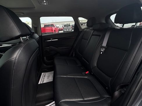 Used 2024 Kia Seltos EX AWD/4WD image 11