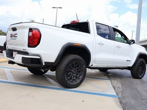 New 2026 GMC Canyon Elevation image 7