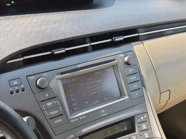 Used 2015 Toyota Prius Four FWD image 14