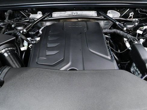 New 2025 Audi Q5 Premium Plus image 35