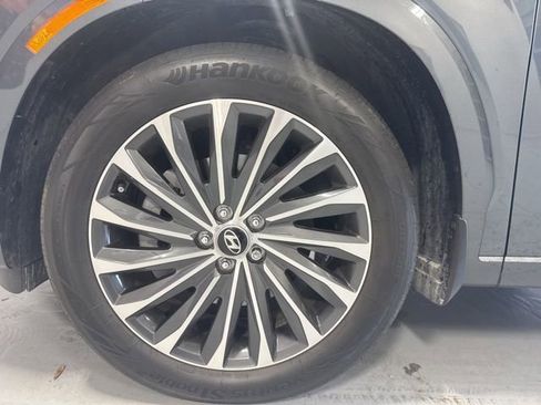 Used 2023 Hyundai Palisade Calligraphy image 11