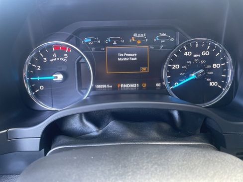 Used 2017 Ford F250 Lariat w/ Lariat Value Package image 37