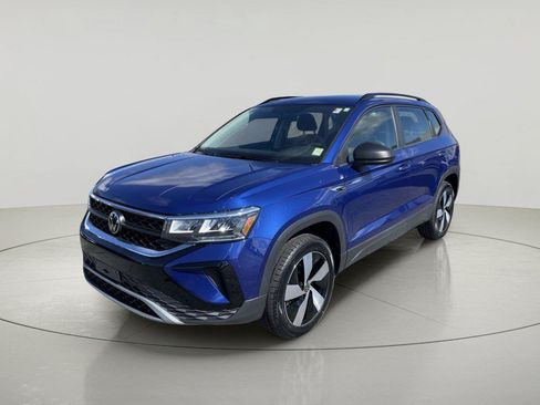 Used 2023 Volkswagen Taos S AWD/4WD image 3