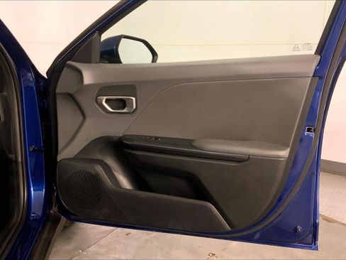 Used 2025 Kia K4 FWD image 26