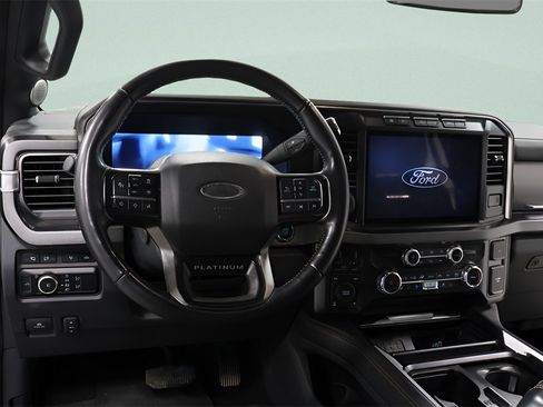 Used 2024 Ford F350 Platinum w/ FX4 Off-Road Package image 8