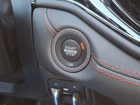 Used 2024 Dodge Durango GT image 30