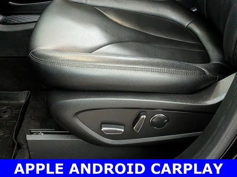 Used 2023 Lincoln Nautilus AWD w/ Premium Package image 14