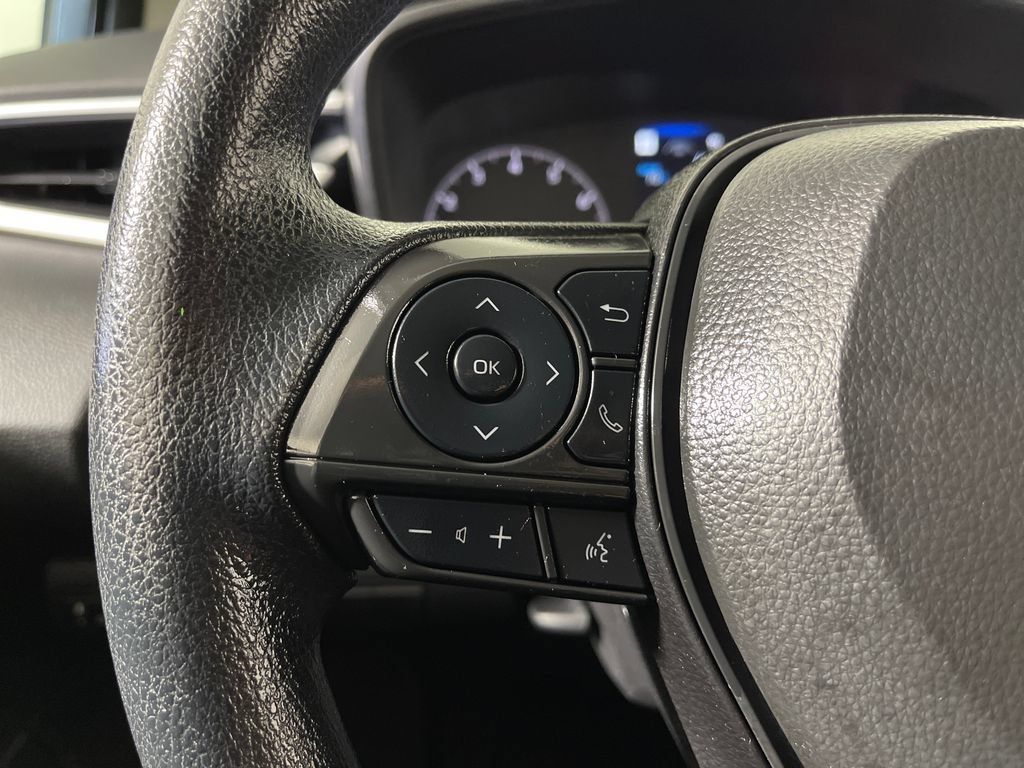 Certified 2025 Toyota Corolla LE FWD image 26