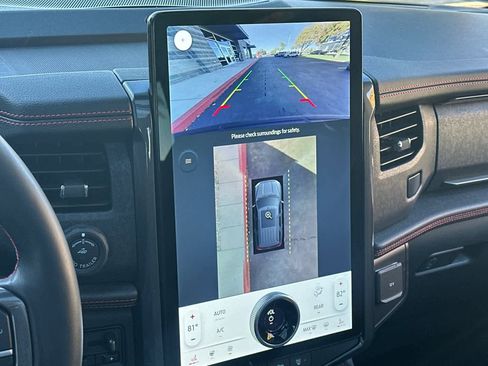 Certified 2023 Ford Expedition Limited image 21