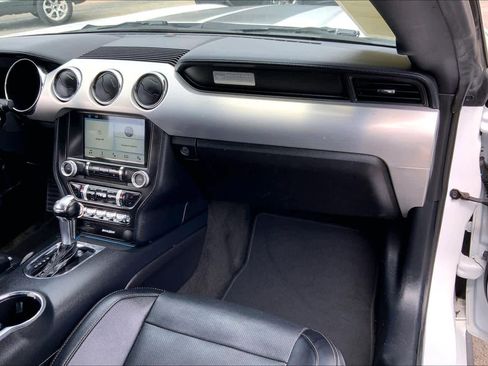 Used 2017 Ford Mustang Premium RWD image 14
