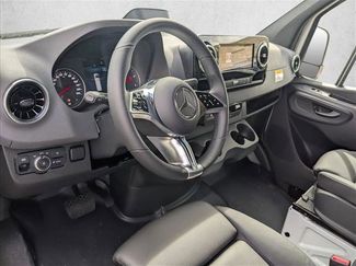 New 2026 Mercedes-Benz Sprinter 2500 video 3