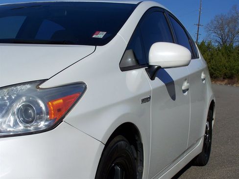 Used 2013 Toyota Prius Two image 14