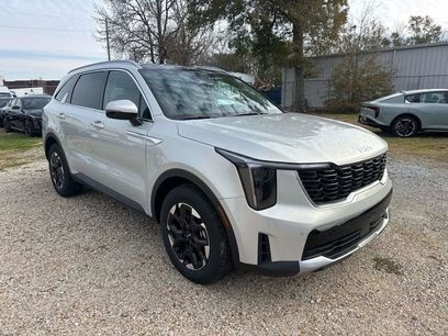 New 2026 Kia Sorento S w/ S Panoramic Sunroof Package