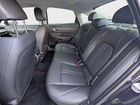 New 2025 Hyundai Sonata Limited image 17