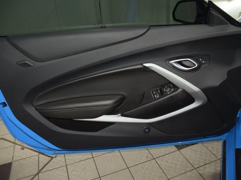 Used 2023 Chevrolet Camaro SS RWD image 47