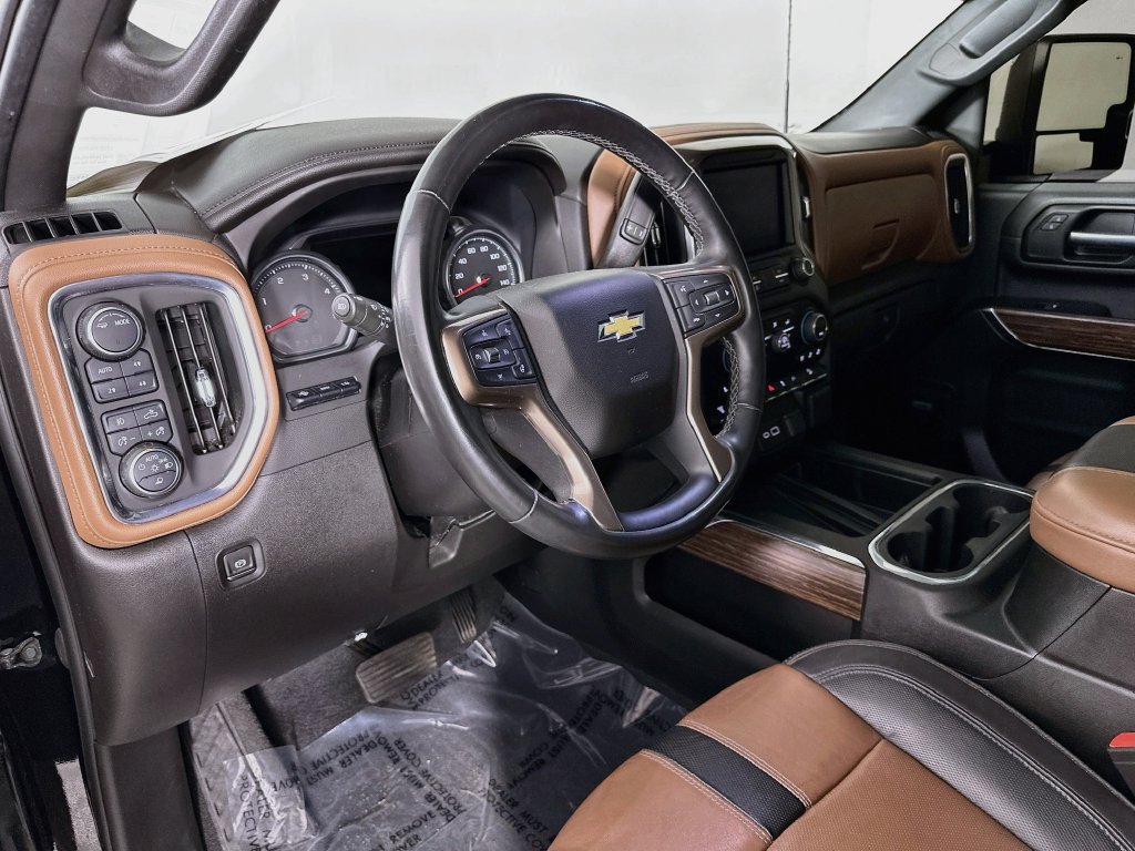 Used 2023 Chevrolet Silverado 3500 High Country w/ Z71 Off-Road Package AWD/4WD image 16