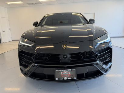 Used 2022 Lamborghini Urus