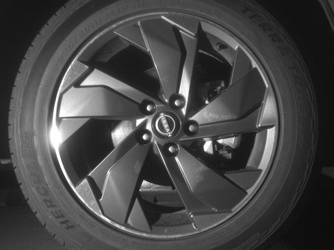 Used 2025 Nissan Rogue SV FWD image 13