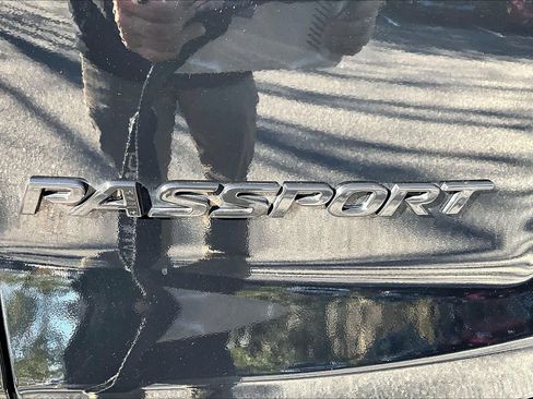 Used 2024 Honda Passport Black Edition image 30