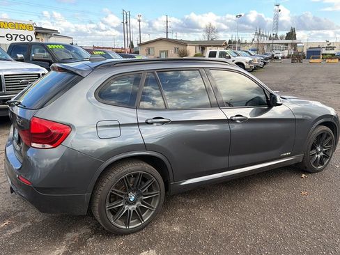 Used 2014 BMW X1 xDrive35i image 3